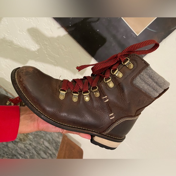 Kodiak Surrey II hiking boots. Size 6. GUC. - Picture 14 of 16